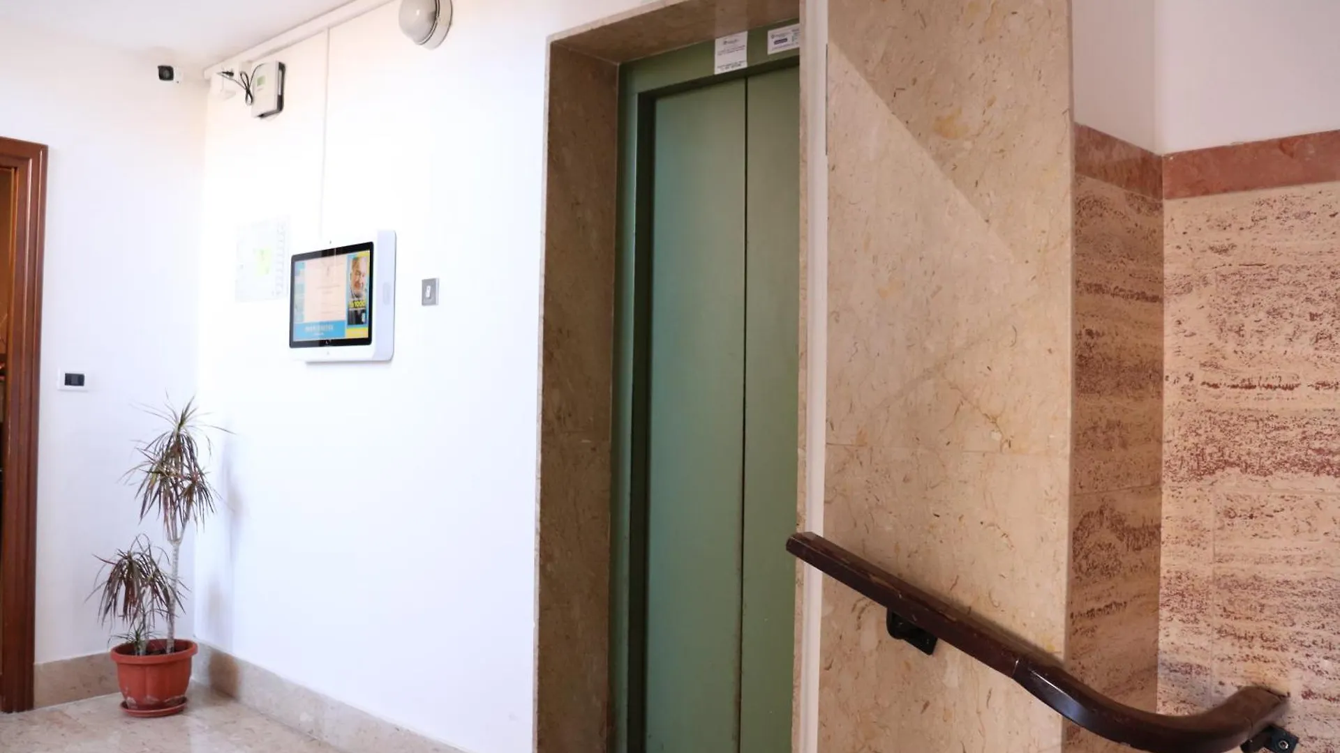 Appartamento Rineddahouse Arenella - Vista Mare Panoramica A Palermo Con Parcheggio Privato
