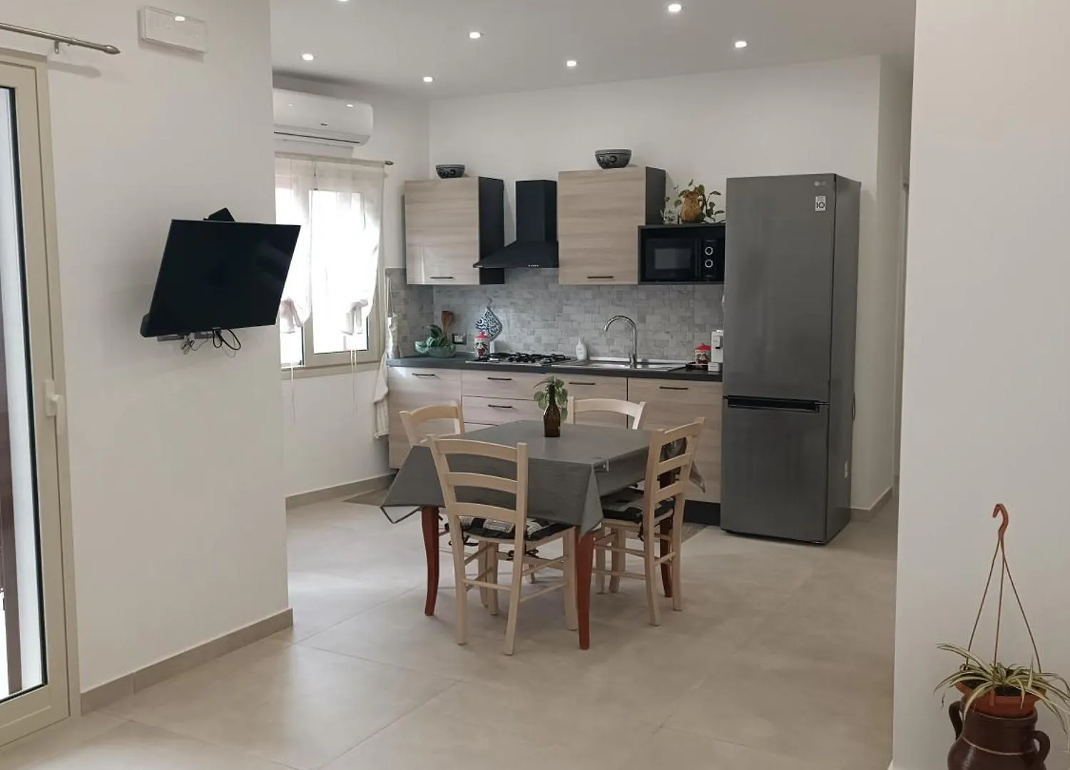Rineddahouse Arenella - Vista Mare Panoramica A Palermo Con Parcheggio Privato Lägenhet 0*,